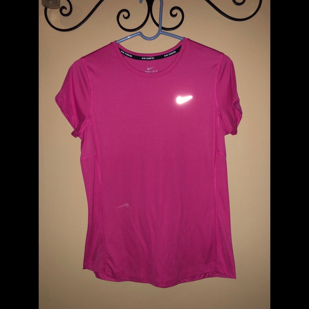 Nike Dri-Fit T with reflectors